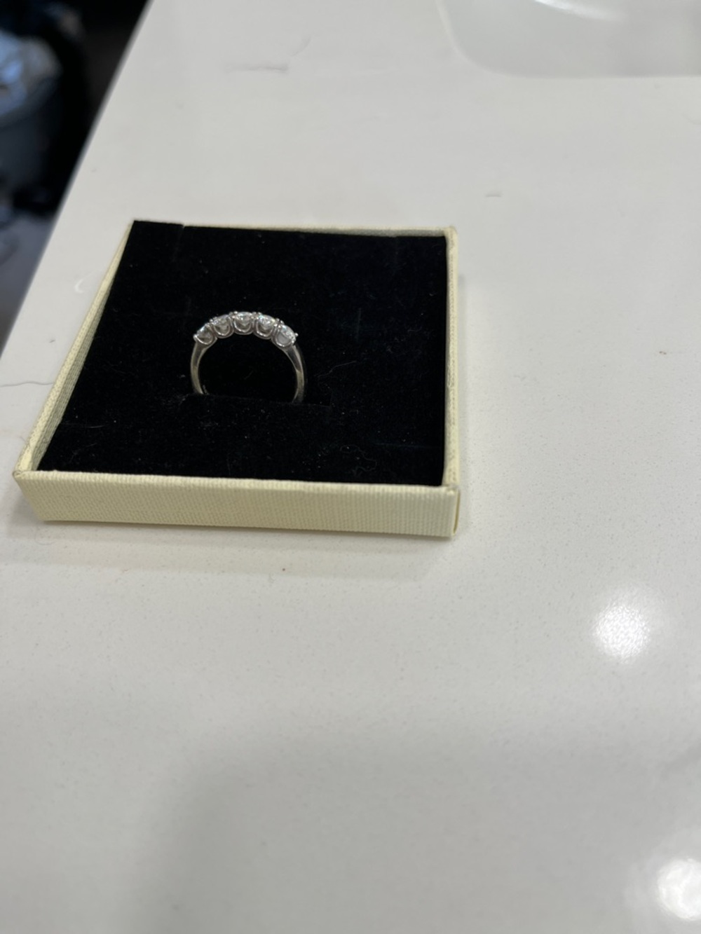 Moissanite Wedding Band 1 Carot S925 Sterling Silver Rings D color Size 5 - Picture 7 of 8